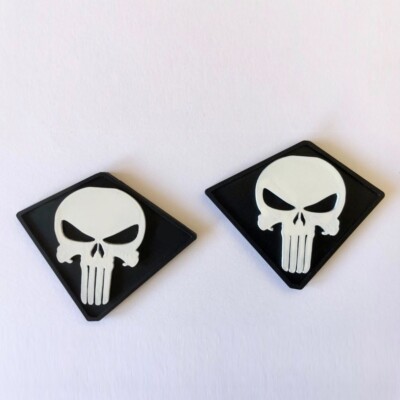 2x Emblem/Patch Skulls für Cobra Adder/RX/R9/Siege 300 in versch. Farben