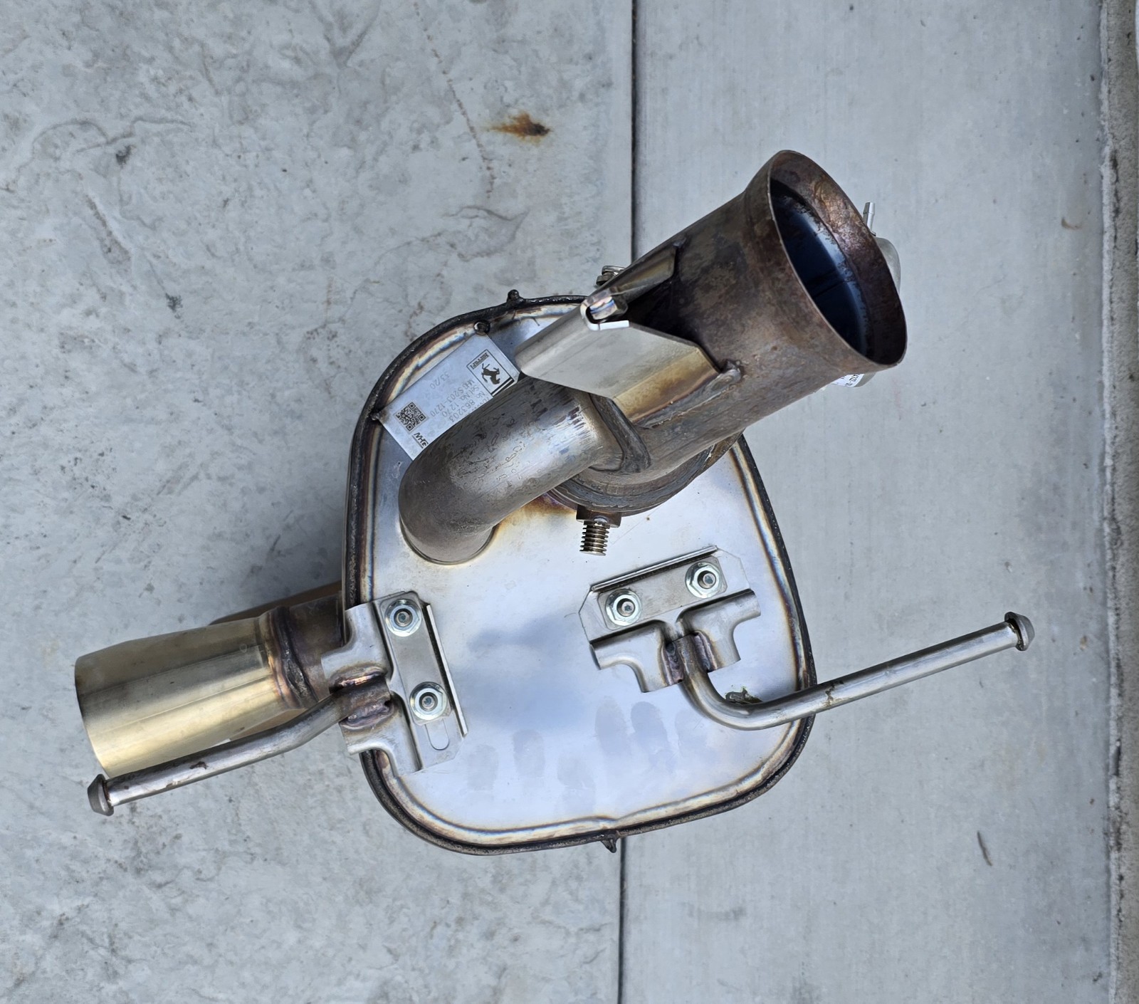 Ferrari 812 Exhaust Muffler 765760 765761 GPF OEM 290883 863204 863203 