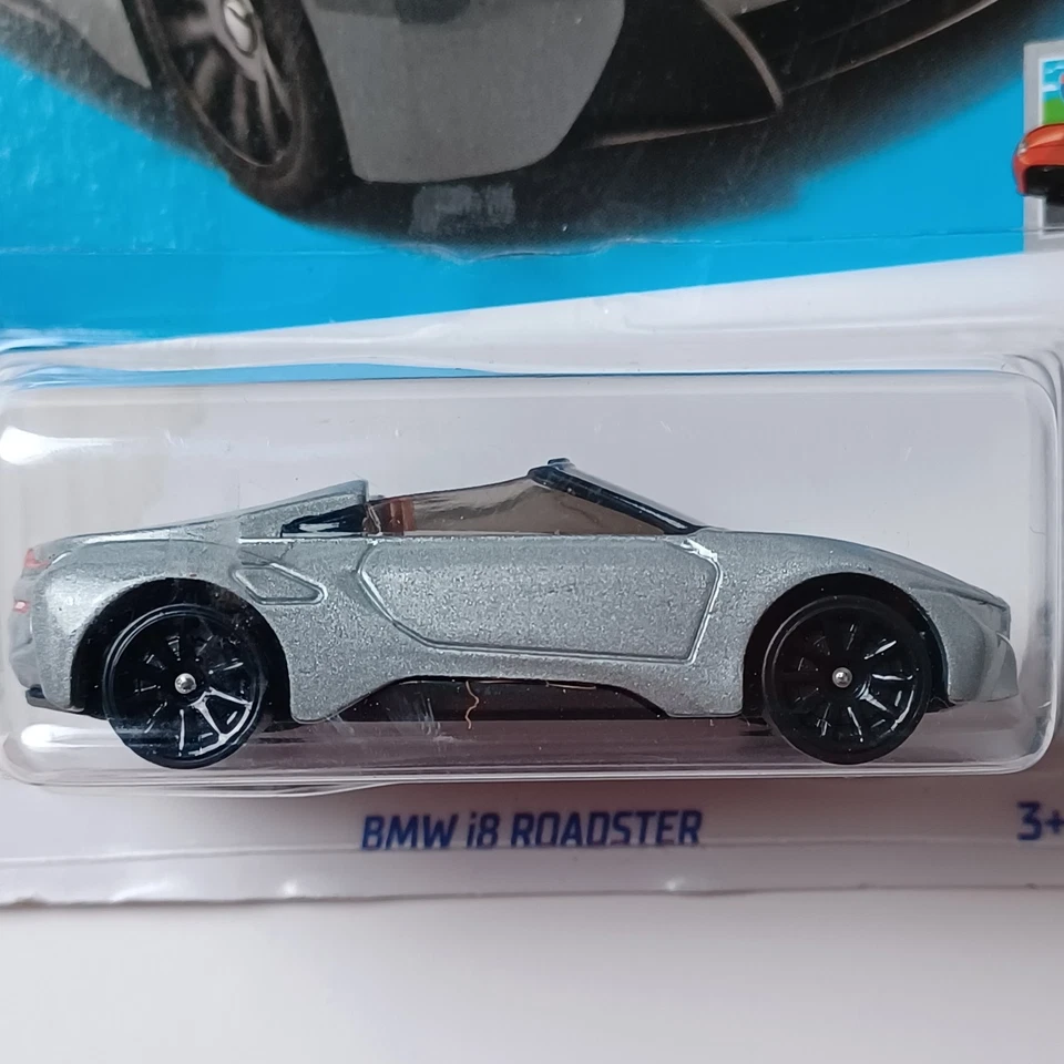 Hot Wheels 2020 BMW i8 Roadster 156/250 – HW Roadsters 10/10 – Silver Intl Card - Image 3 of 4