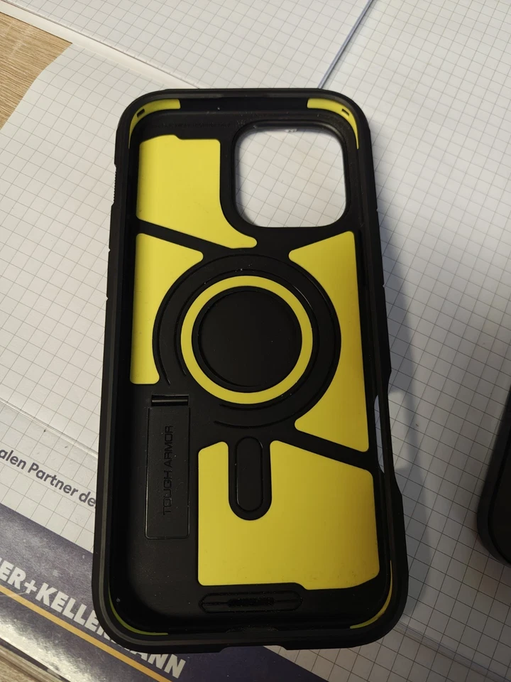 Apple iPhone 16 Pro Max - 512 GB - Black Titanium (Ohne Simlock) - Bild 4 von 4