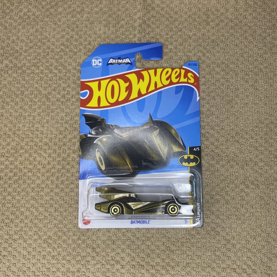 Original Hot Wheels DC Batman Batmobile Lot - Image 4 of 4