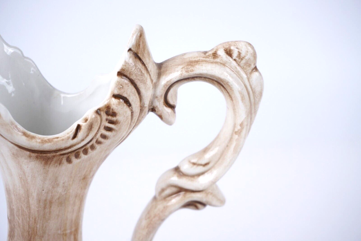 Vintage Capodimonte Certificato Di Garanzia Porcelain Pitcher w