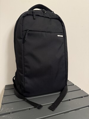 Black Incase ICON Backpack Slim UK