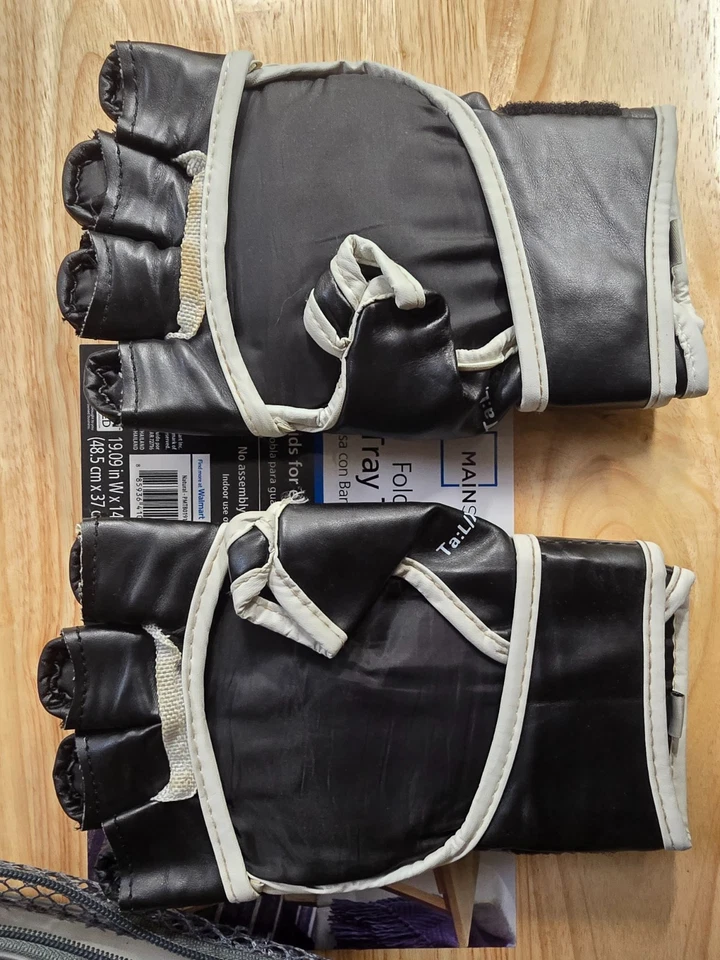 MMA Grande/XLarge Adv. Guantes de entrenamiento con estuche Foto 4 de 4