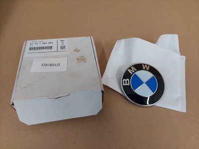 BMW 5 6 Series X3 G30 G31 F90 Front Bonnet Badge Emblem Logo 51147463684 Genuine