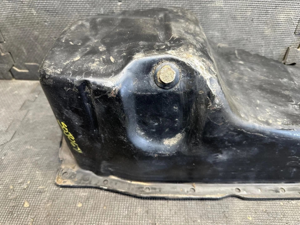 1994 Chevrolet K2500 5.7L Oil Pan 88 89 90 91 92 93 94 95 96 97 98 99 00 OEM Foto 2 de 4