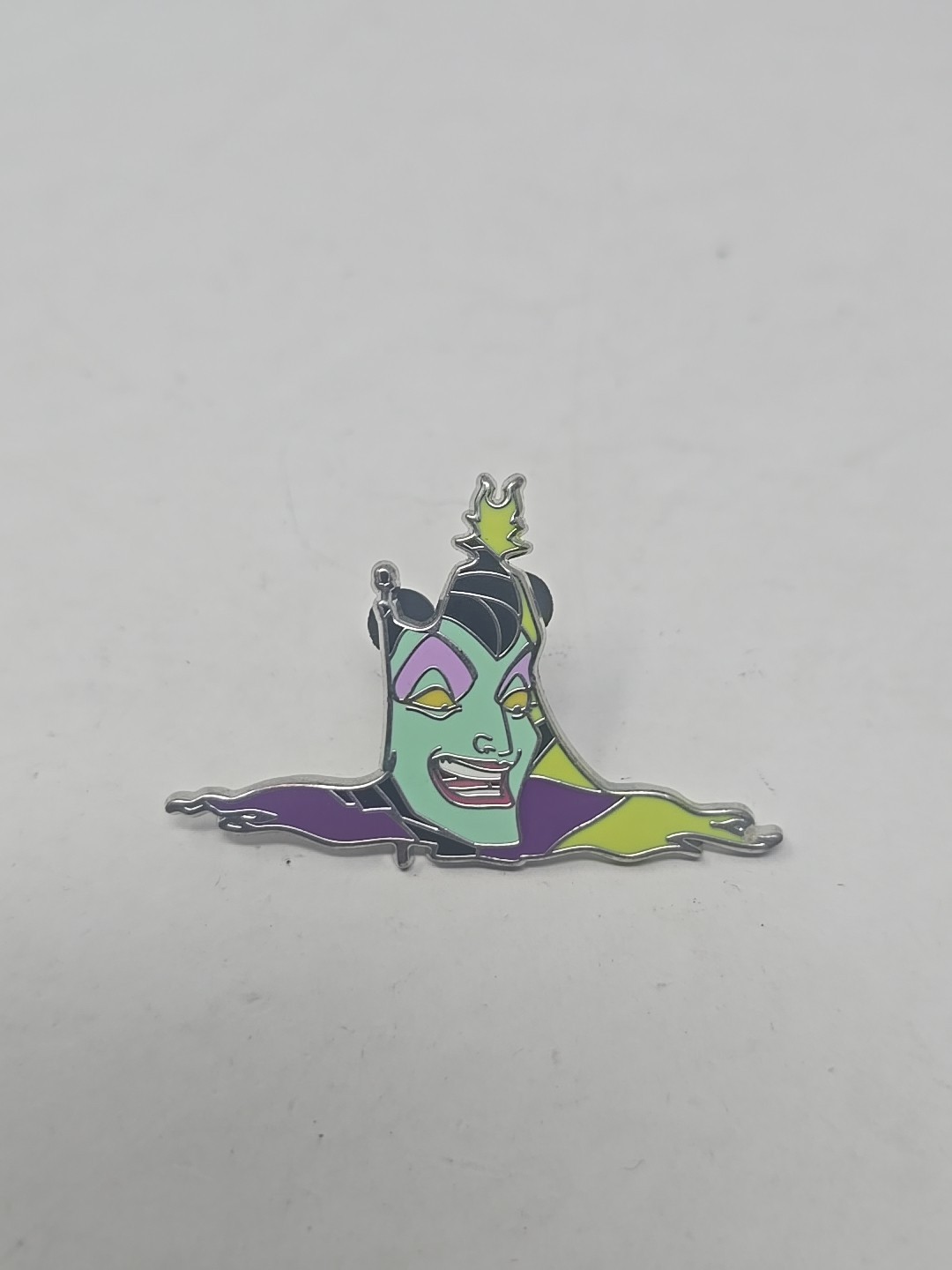 DISNEY VILLAIN STARTER SET MALEFICENT SLEEPING BEAUTY PIN 
