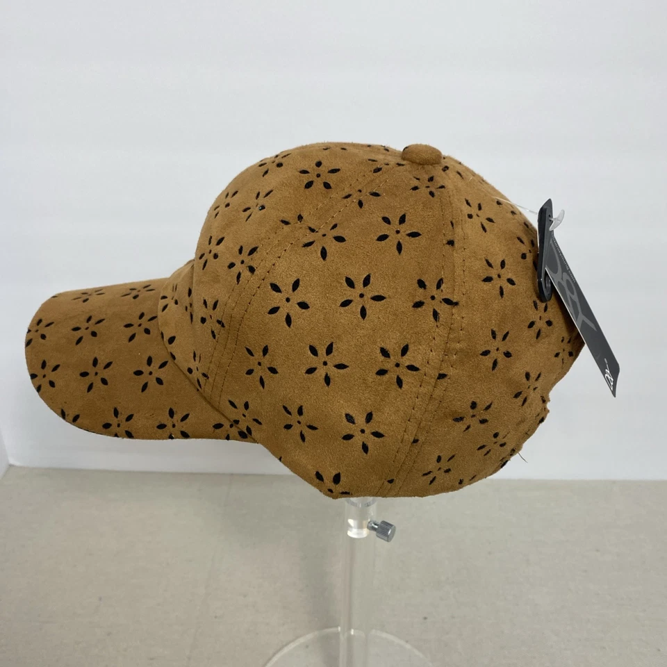 David & Young 女式棕色麂皮绒花卉镂空球帽全新带标签 — 第 2/4 张图片