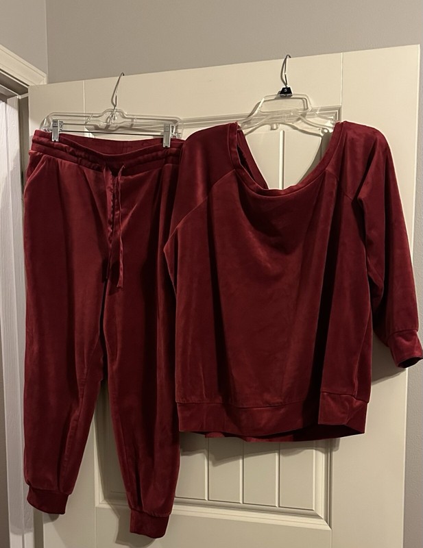 2 Piece Torrid Sleep 2X Velvet Velour Wine Red Set Butter Soft, Lovely HTF