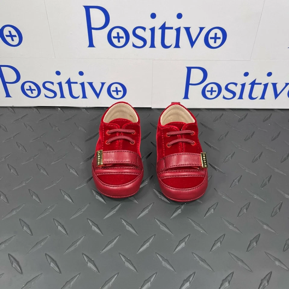Buscemi 50MM Bebé Terciopelo Escarlata Tenis Zapatos EE. UU. 2 UE 17 Nuevo Foto 3 de 4
