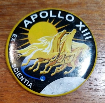 Apollo XIII Button Magnet With Ex Luna, Scienta phrase