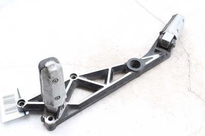Reposapiés Izquierda Kawasaki GPZ 400 Unitrak KZ400J/M 85-85 - Imagen 1 de 4