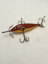Nice Vintage Heddon 100 Red Scale 3-hook Wood Lure W Glass Eyes & Marked Props