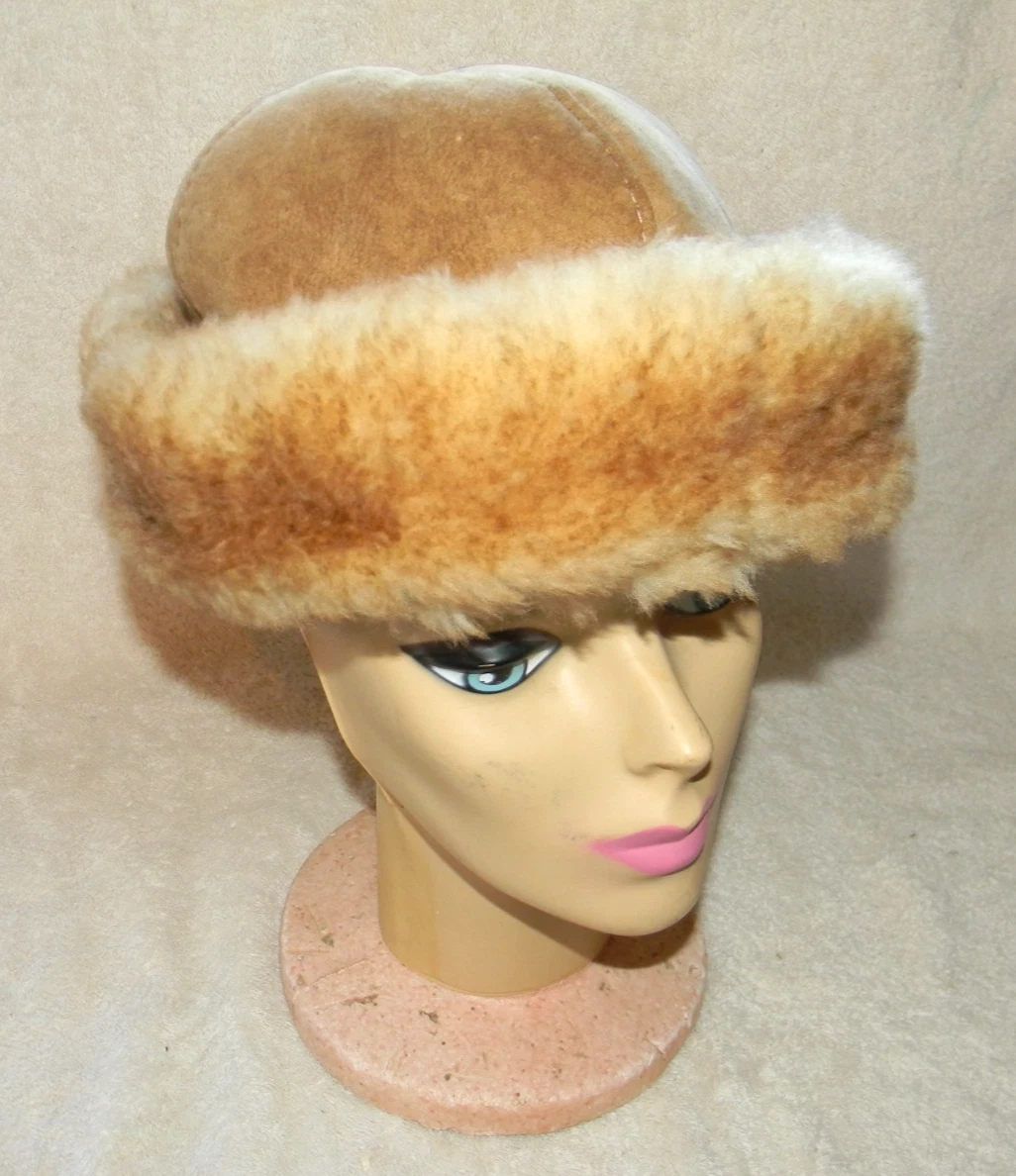 Shearling Sheepskin Leather Beanie Winter Fur Hat ~ Tan ~ Woman's X-Large ~ USA
