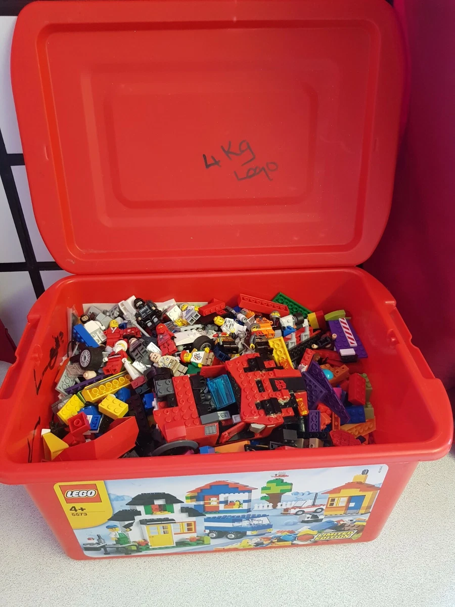 Box Loose lego mixed 4kg plus minifigures in Lego Box container
