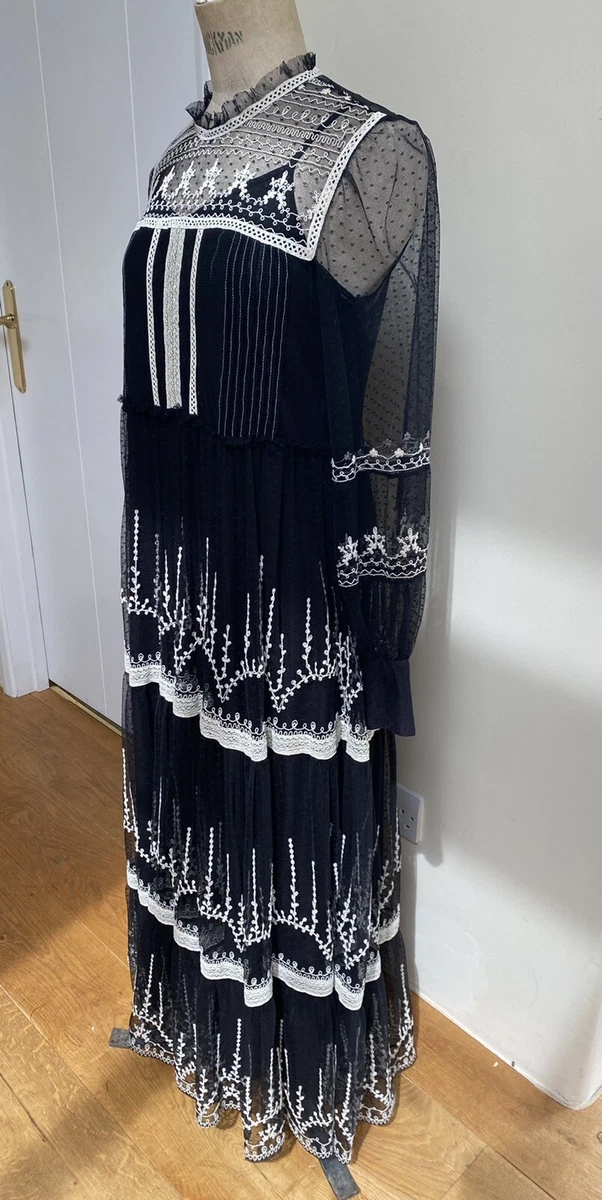 Zara black and cream dress Clearance