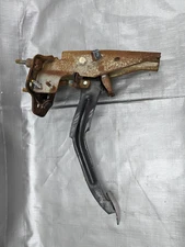 1990-2005 Mazda MX-5 Miata OEM Clutch Pedal Assembly NA NB 90-05