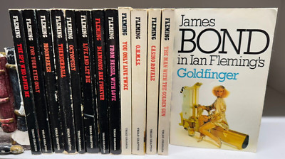 Ian Fleming James Bond 13 Vintage 1980er Taschenbücher passende Umschläge ID3654