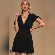 Lulus Black V-Neck Wrap Dress Size M