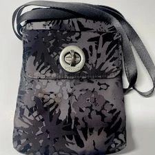 Baggalini Coastal Flip Lock Gray Crossbody Bag Travel Zip Pockets 5 Card RFID
