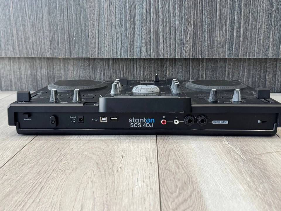 Stanton SCS.4DJ Digital Mix Station Controller W/ Box - Image 4 of 4