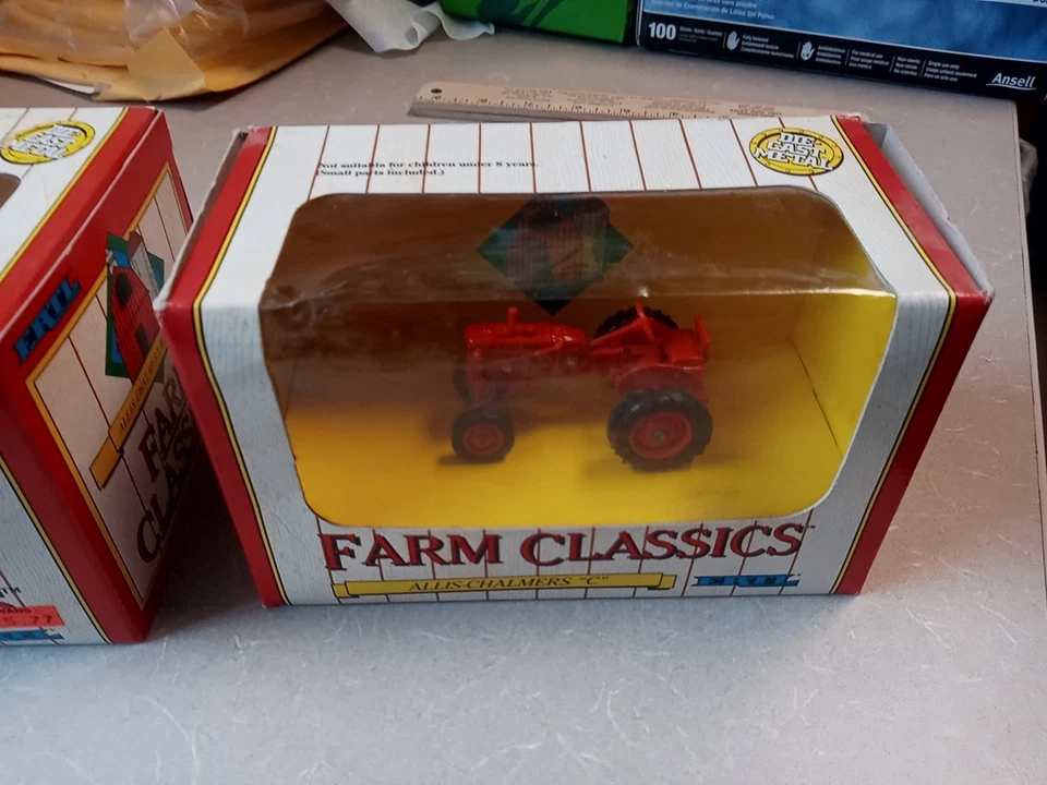 Vintage Ertl Farm Classics 1/43 Allis Chalmers C Tractor & Roto Baler Lot Of... - Image 4 of 4