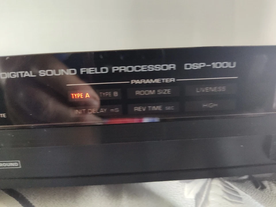 Yamaha Natural Sound Digital Sound Field Processor DSP-100U (not tested) - Image 3 of 4