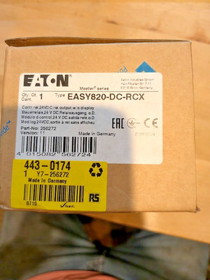 New  EATON Moeller EASY820-DC-RCX Control Relay -