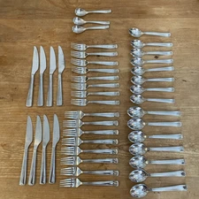 Gourmet Settings Stainless Steel BLUSH Lot 42 RARE