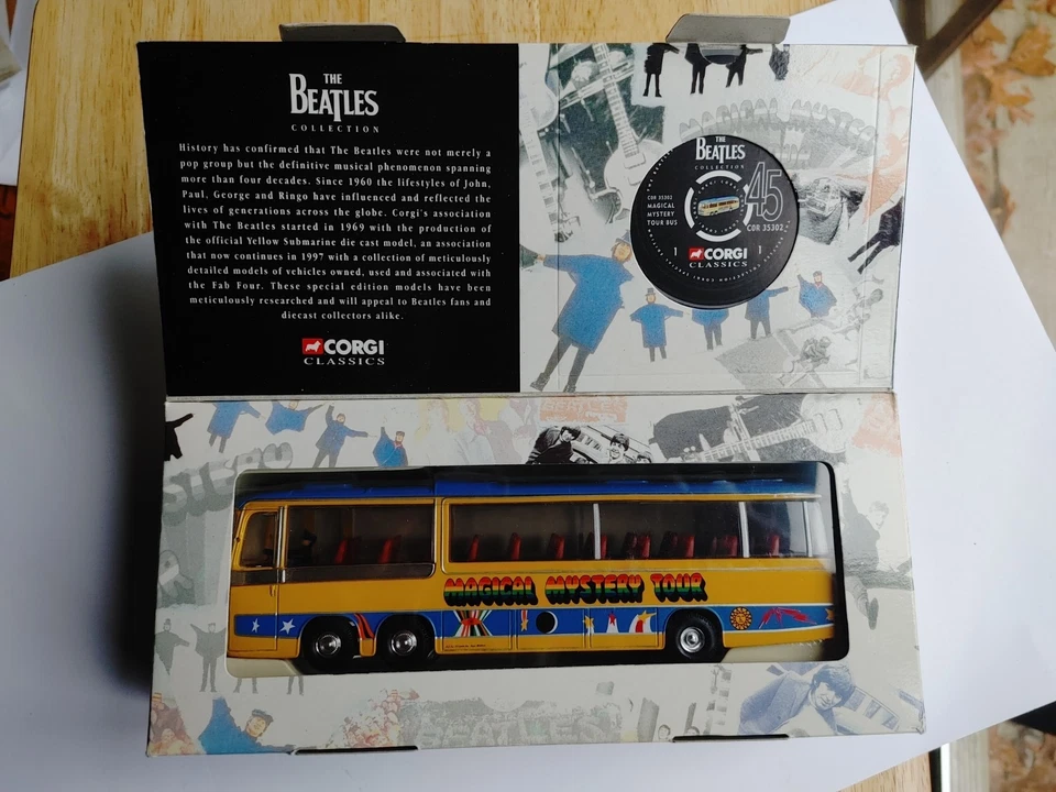 Corgi Classics The Beatles Collection Bedford Val Magical Mystery Tour Bus - Image 3 of 3