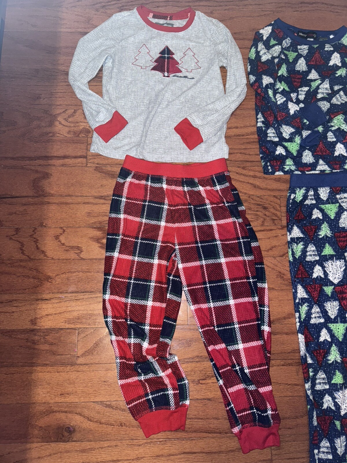 Picture 2 of 14