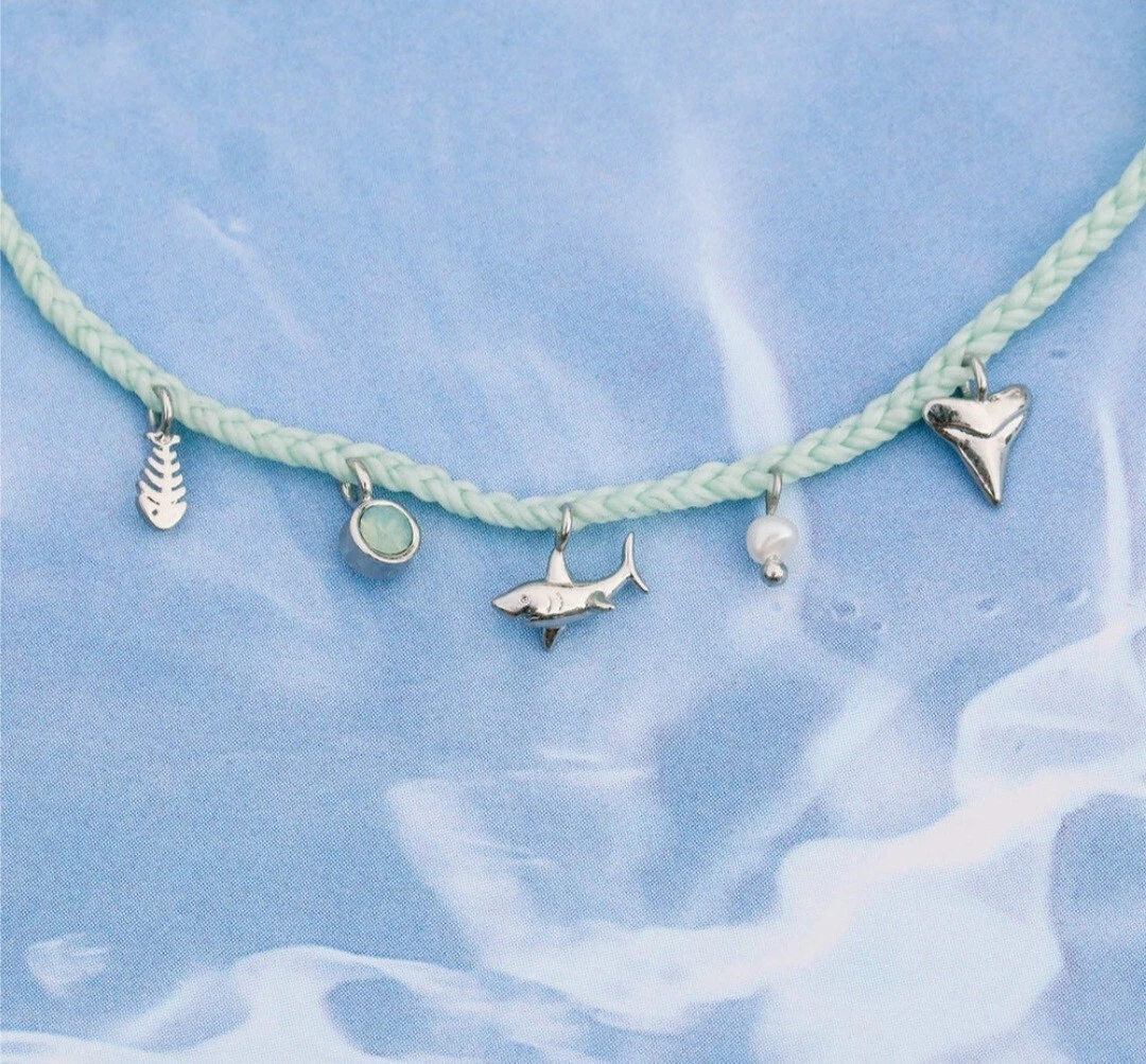 Pura vida 2024 shark bracelet