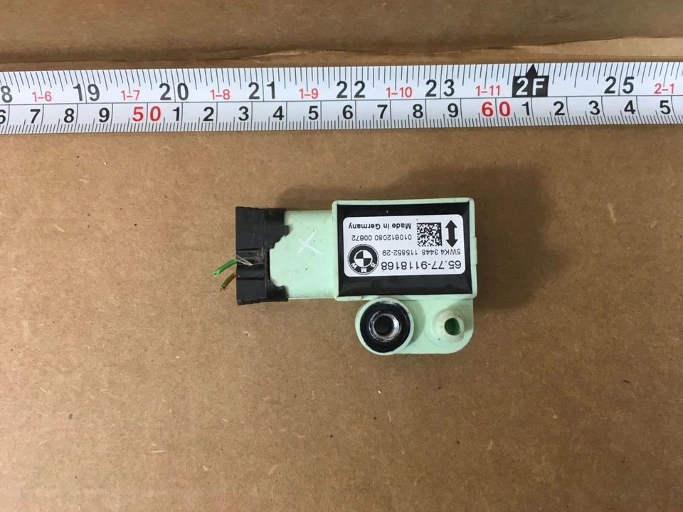 2008 BMW 328xi FRONT SENSOR 9118168 OEM . Foto 2 de 4