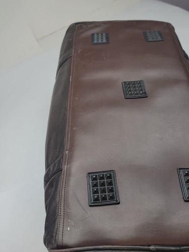 Canyon Outback Brown Leather 24" Duffel Bag Designed For FOOD CITY - Picture 12 of 24