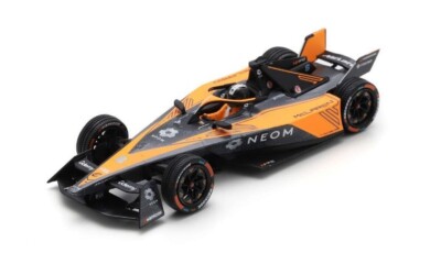 S6542 SPARK 1:43 McLaren NEOM McLAREN FORMULA E TEAM #8 Sam Bird