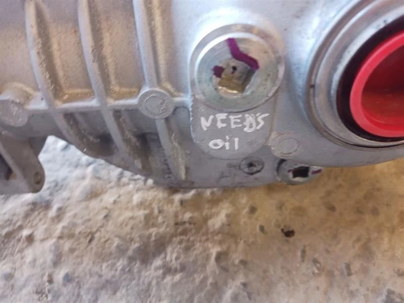 VERY LOW MILES! Carrier Rear 2.77 Ratio from 2024 GMC Terrain 10461199 Foto 3 de 4