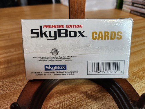 Neu 1994 Skybox Premiere Edition Brickyard 400 NASCAR RENNEN 27 KARTEN BOXED SET - Bild 2 von 3