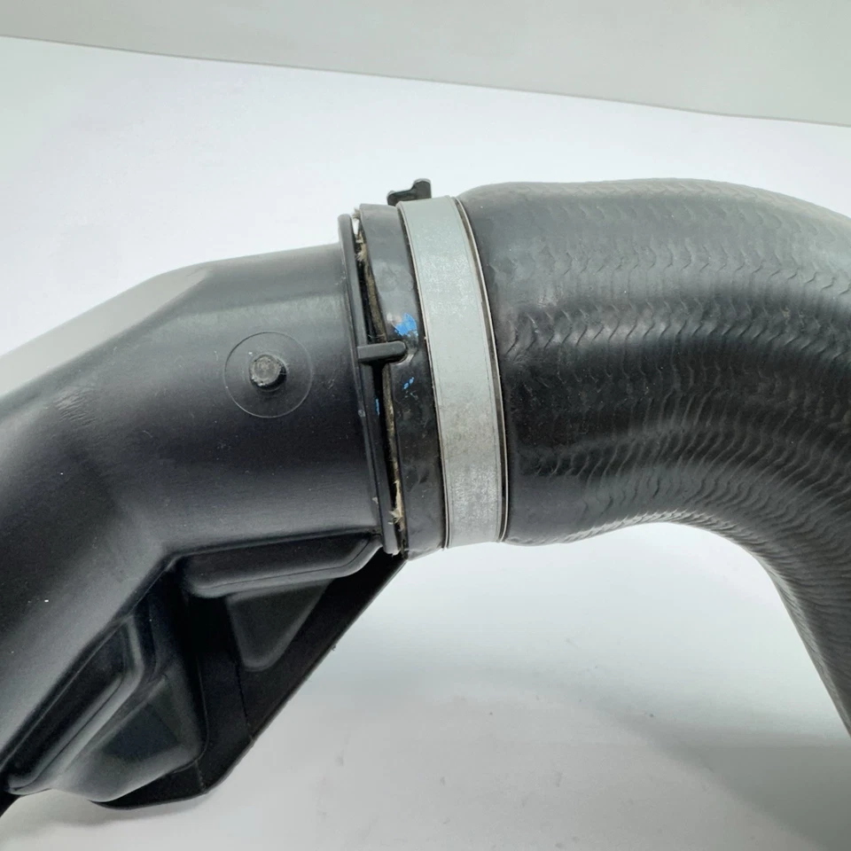 2019 - 2025 VOLVO S60 V60 2.0L TURBOCHARGER INTERCOOLER INLET HOSE TUBE PIPE OEM - Image 3 of 4