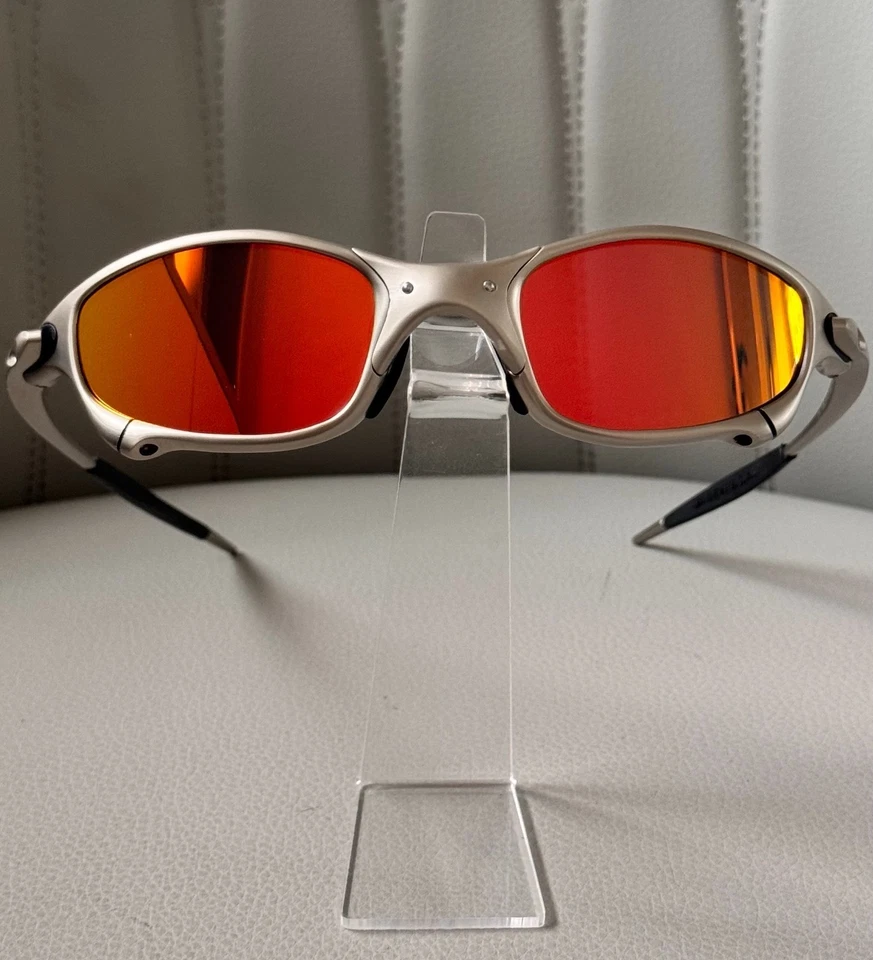 Oakley Juliet 1.0 X-Metal Style Silver Polarized Sunglasses – Red Lens – NEW! - Photo 1/3