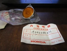Honda OEM reflector new 33741 300 671