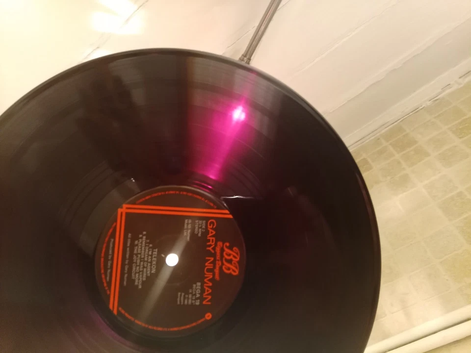 Gary Numan 1980 Translucent Red TELEKON +7"x3/Prog/ticket/badge|DVD 2006 - Image 4 of 4