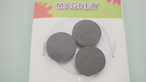 Flat Circle Round Crafts Magnets With Metal Plate Circle Medium Intensity Refrig - Picture 5 of 5