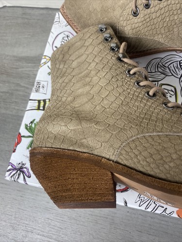 Jeffrey Campbell Free People Elmcroft Khaki Matte Snake Boots US Size 7M - Picture 12 of 18