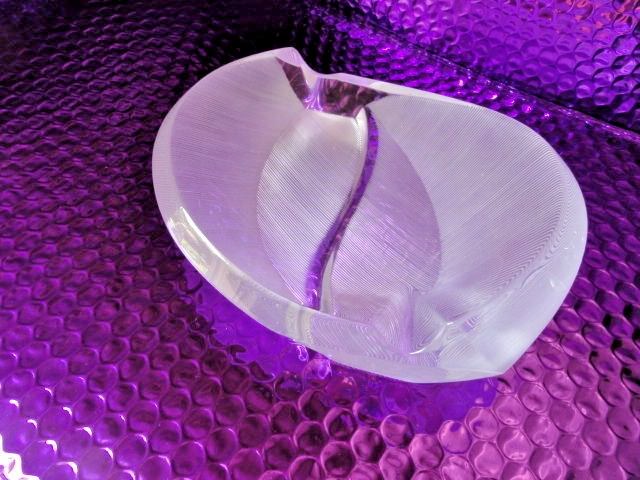 Lalique Crystal Philippines Ashtray - Picture 6 of 7