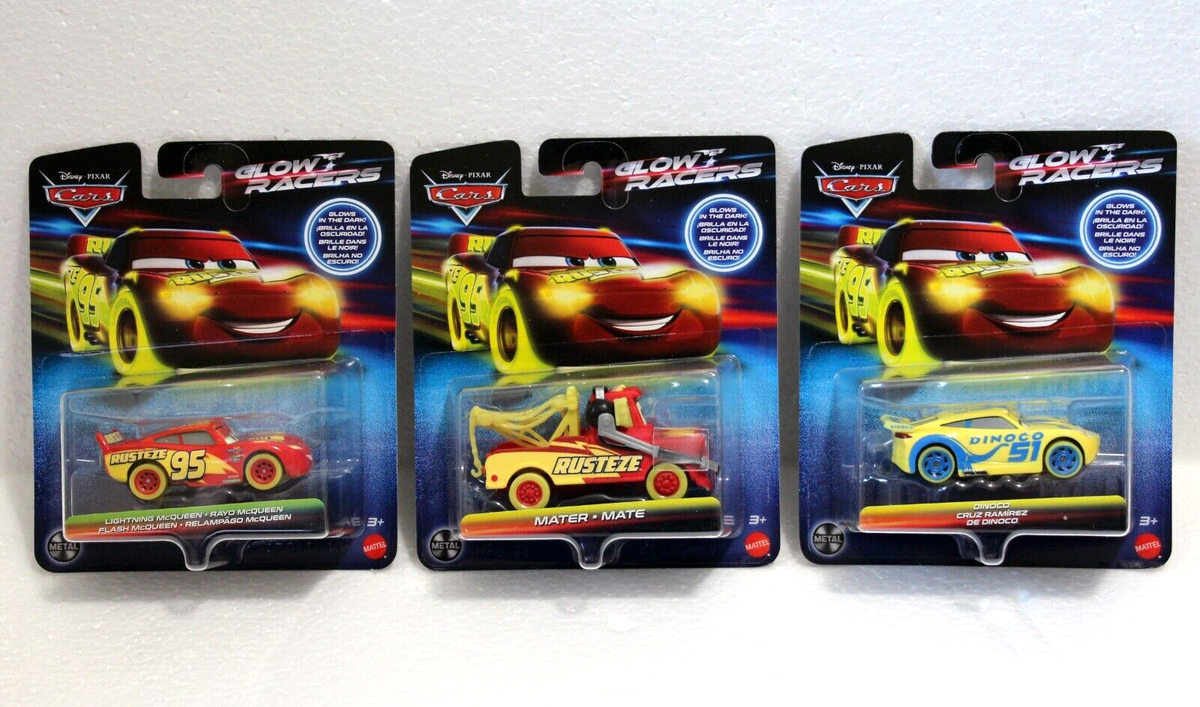 Glow Racers Lightning McQueen マテル Amazon.com: Disney Cars Disney Pixar Cars Glow Racers