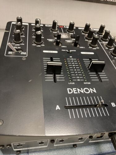 Denon dn-x120 Compact 2 Channel DJ Mixer - Picture 2 of 5
