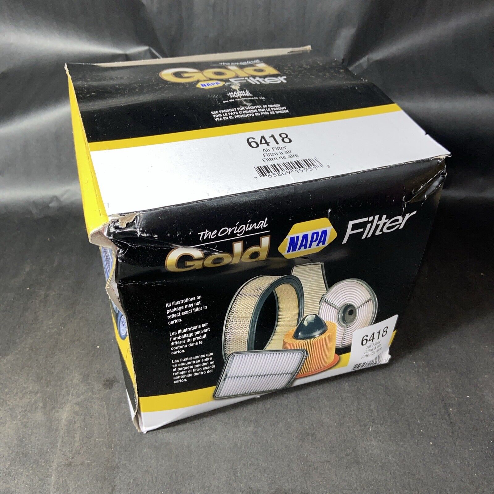 NAPA Gold Air Filter Part# 6418 - NEW **LR2e