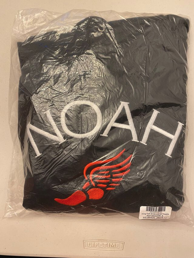 New Noah Winged Foot core logo Hoodie Black L !! kith