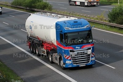 LKW Foto DAF XF 450 Tankwagen Auflieger Deutschland blau Bay LOGISTIK #m3lu