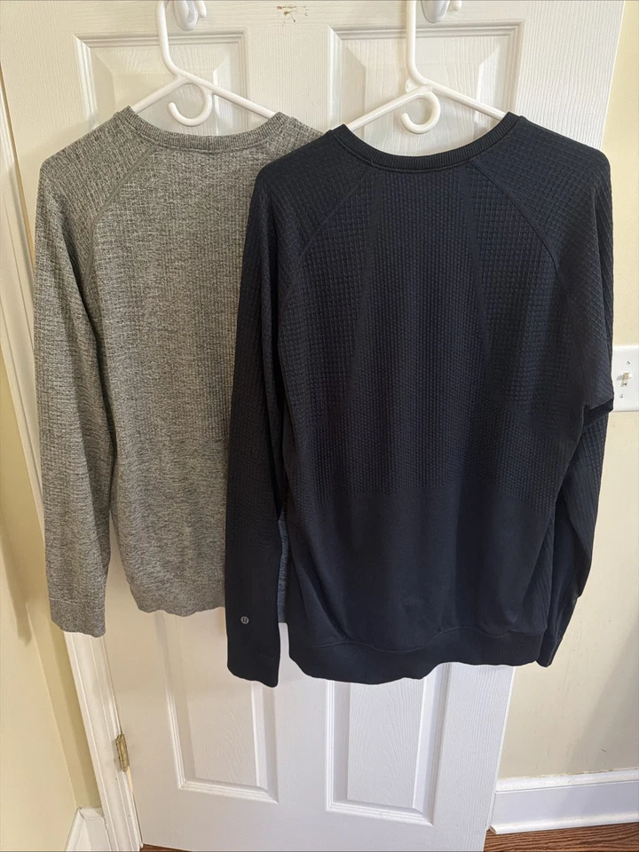 (2) Pullover Lululemon Engineered Warmth cuello redondo para hombre grande (L) - azul marino y gris Foto 3 de 4